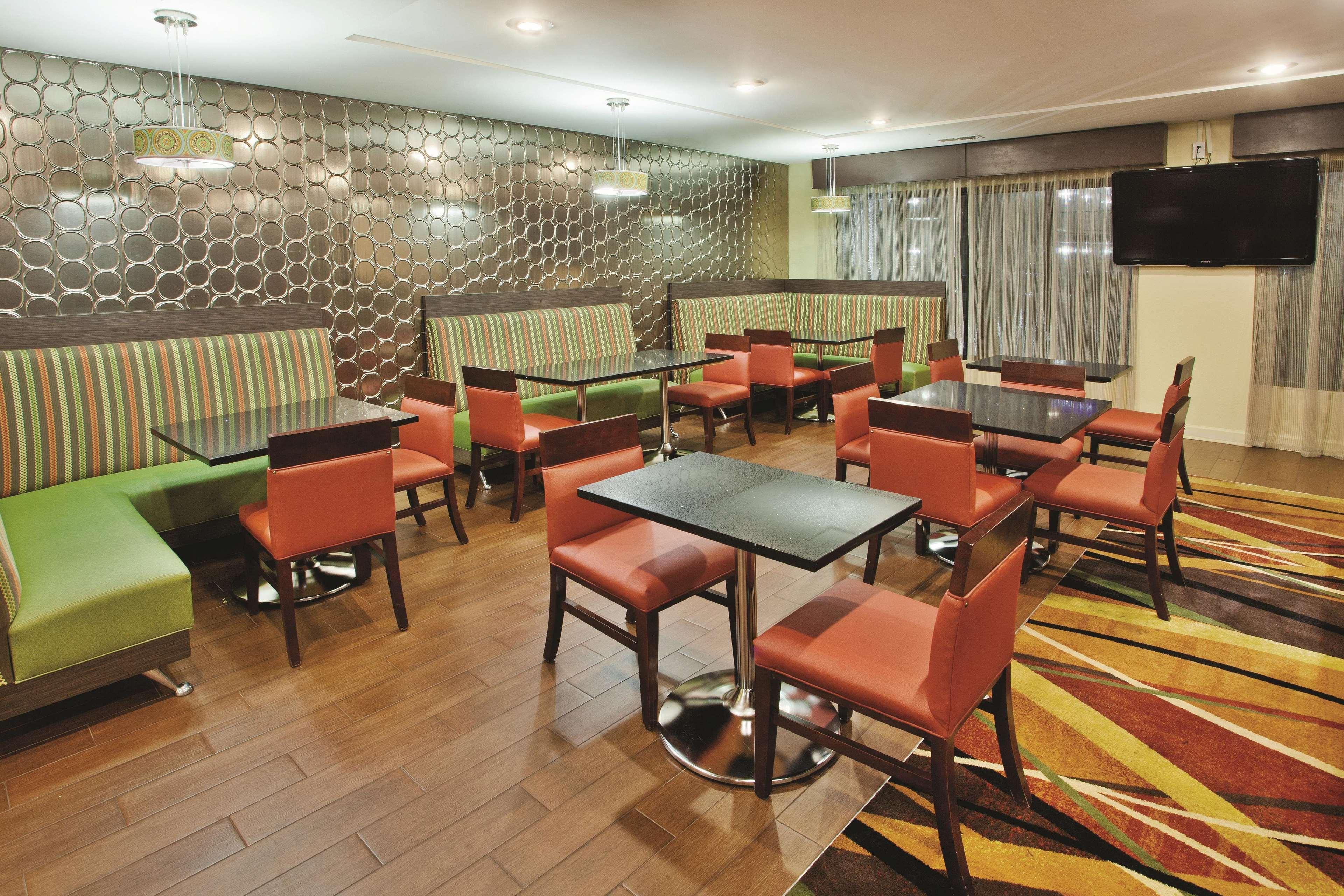 La Quinta By Wyndham Florencie Exteriér fotografie