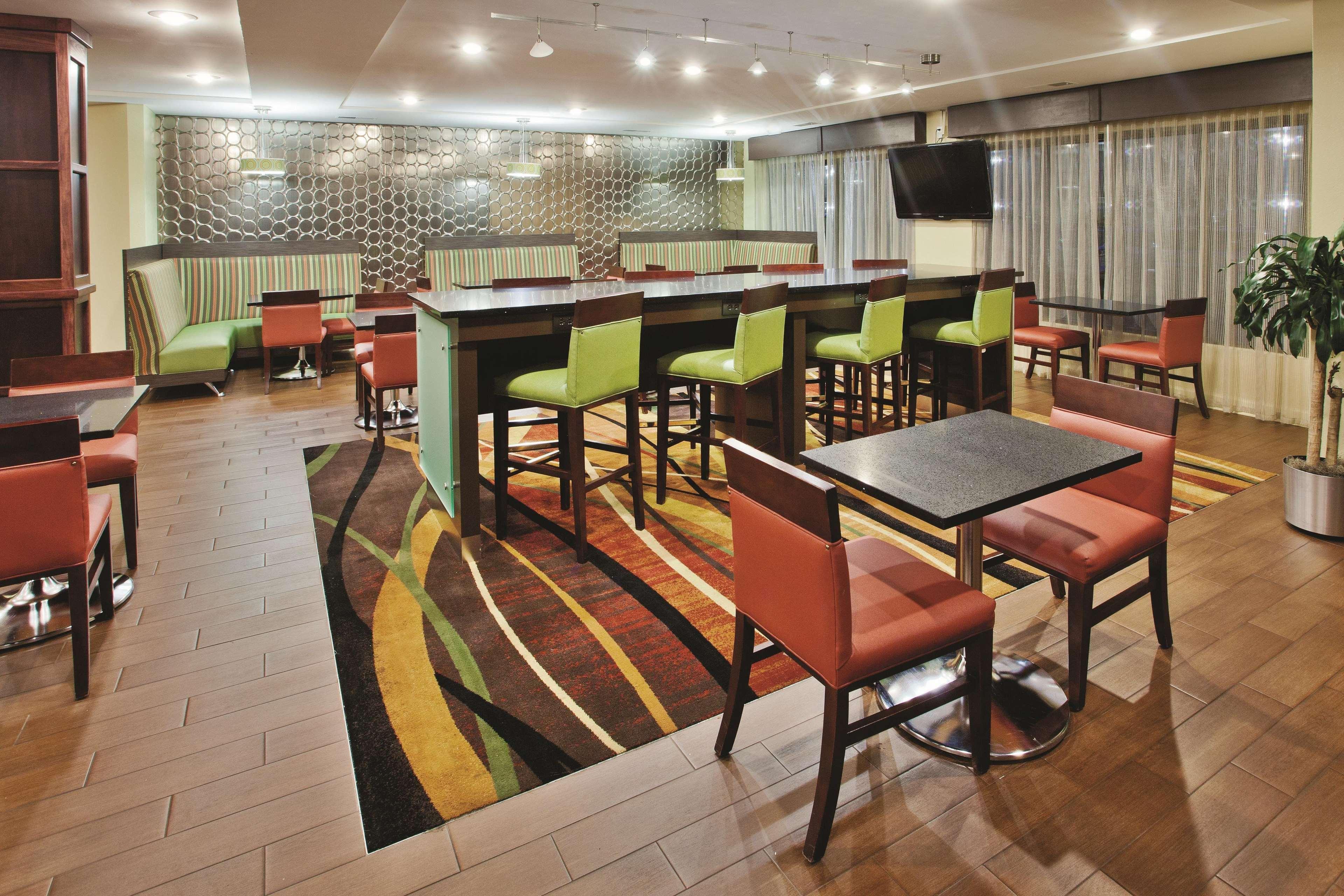 La Quinta By Wyndham Florencie Exteriér fotografie